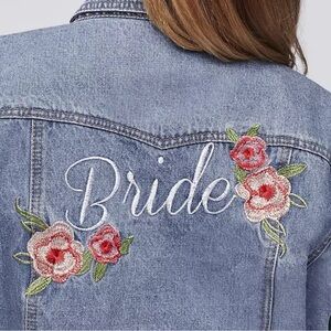 BRIDE Women’s XXL David's Bridal Embroidered Classic Blue Denim Jean Jacket EUC